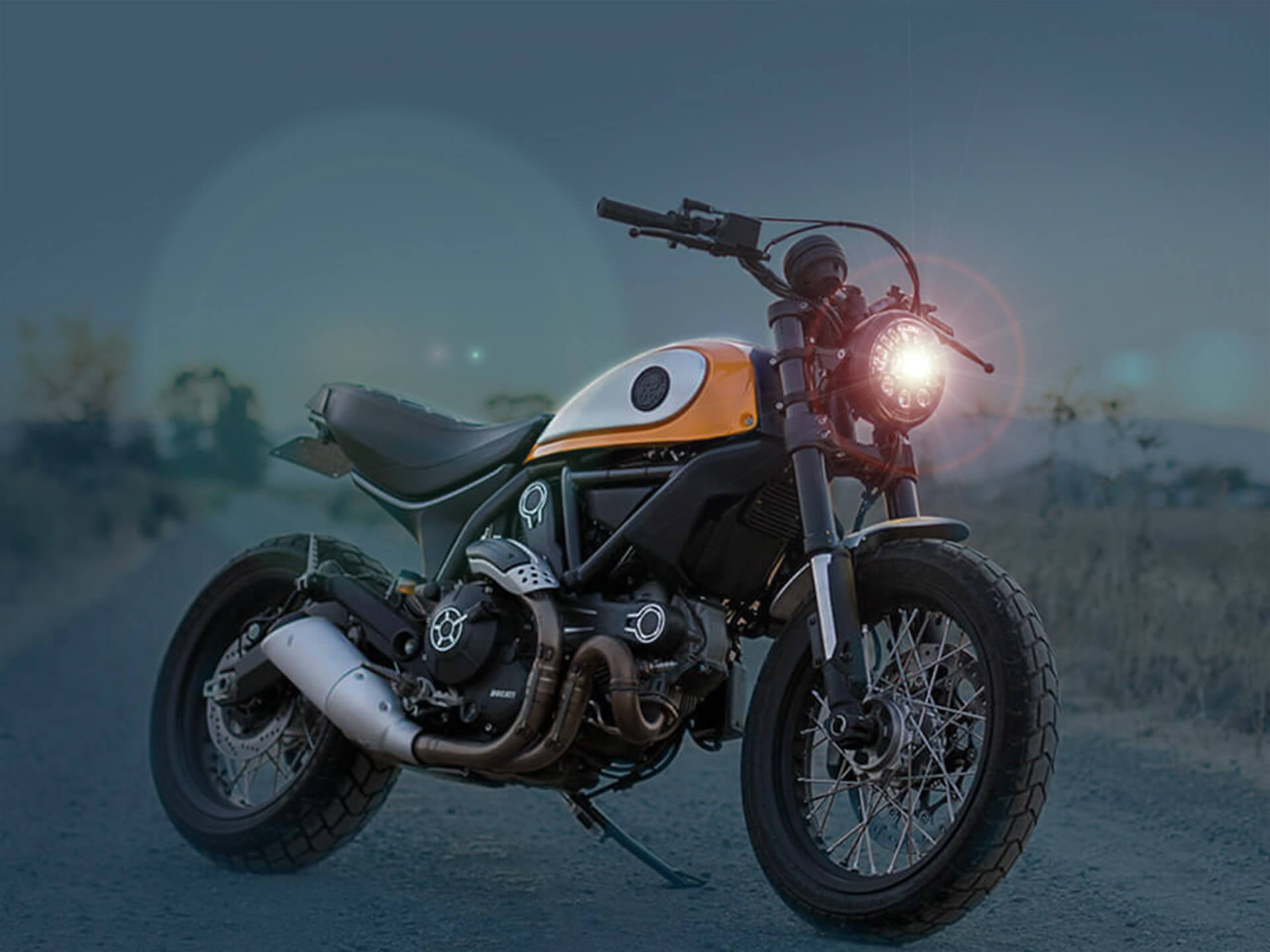 The best motorcycle headlights for retrofitting! // J.Führ